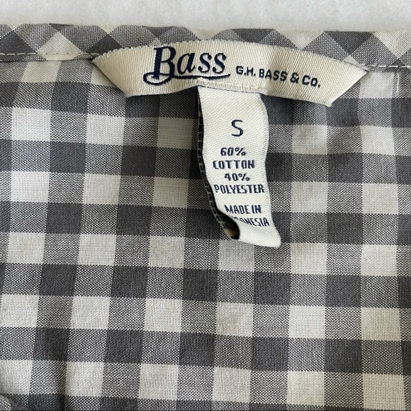 Bass Gray & White Gingham Button Up Top - Picture 5 of 5